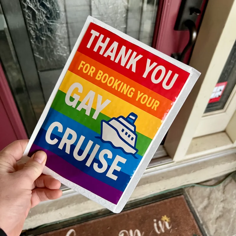 The “Gay Cruise Booking” prank bubble mail label delivers a bright and believable travel themed joke package. Designed for surprise and humor, it is perfect for prank gifts, friends, and memorable deliveries across Canada and the USA.